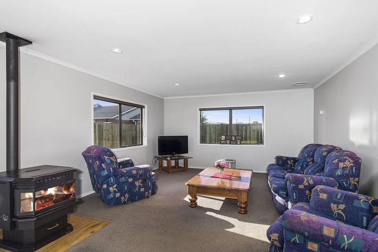 Photo of property in 19 Kipling Crescent, Owhata, Rotorua, 3010