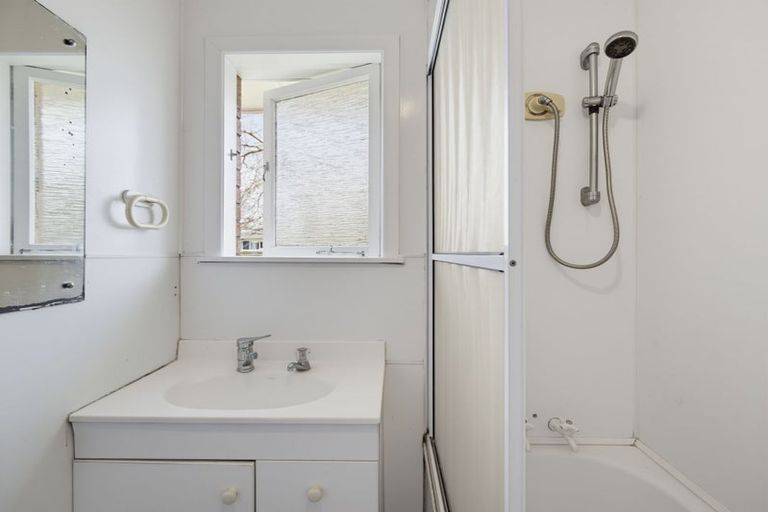 Photo of property in 43 Nevada Road, Silverdale, Hamilton, 3216