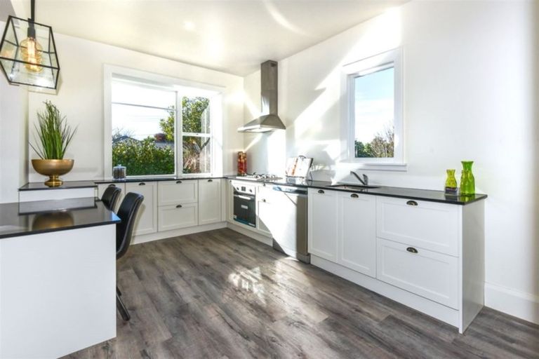 Photo of property in 18 Studholme Street, Somerfield, Christchurch, 8024