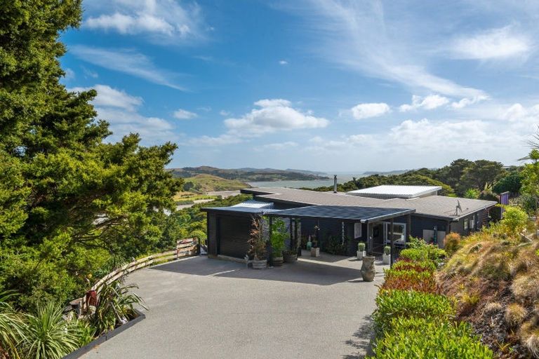 Photo of property in 205 Takahoa Drive, Kaiwaka, 0573