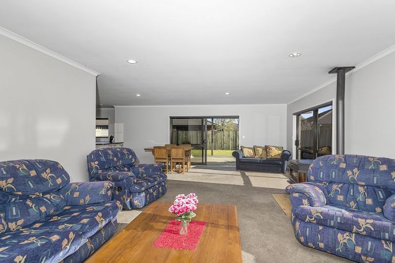 Photo of property in 19 Kipling Crescent, Owhata, Rotorua, 3010