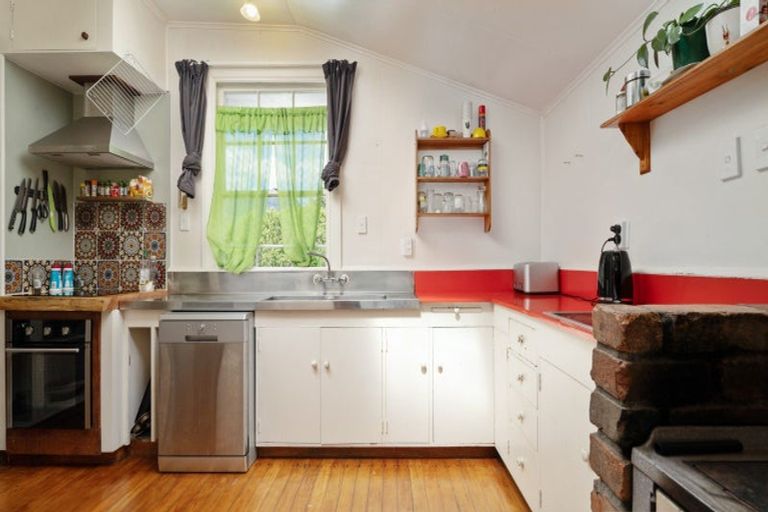 Photo of property in 13e Main Rd Havelock, Havelock, 7100