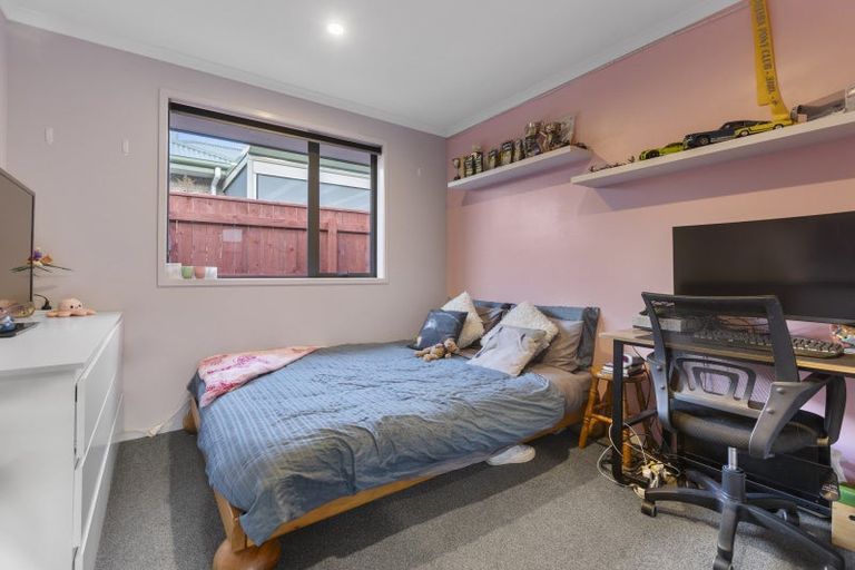 Photo of property in 9 Dreaver Drive, Waitara, 4320