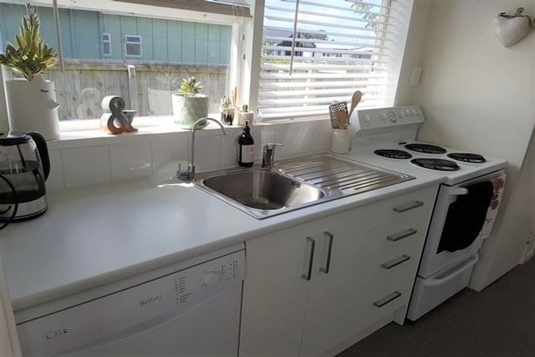 Photo of property in 1 Bodan Lane, Mangawhai Heads, Mangawhai, 0505
