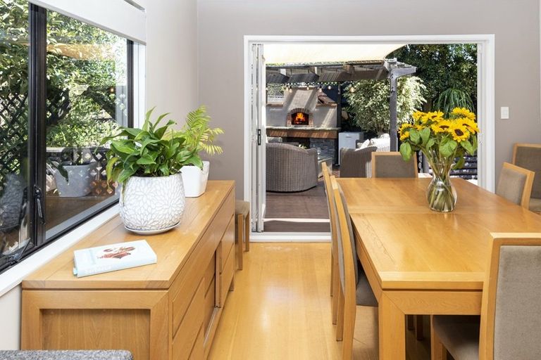 Photo of property in 8 Thurston Place, Bucklands Beach, Auckland, 2012