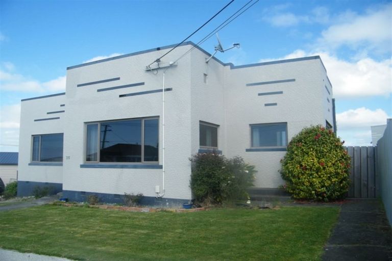 Photo of property in 35 Mowbray Street, Watlington, Timaru, 7910