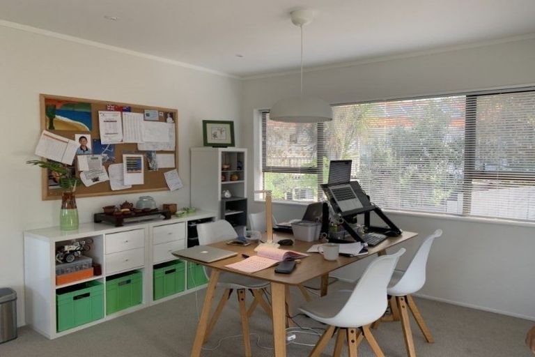 Photo of property in 2/47 Channel View Road, Campbells Bay, Auckland, 0630