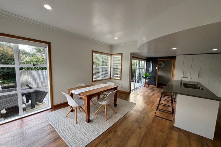 Photo of property in 29 Rogan Street, New Plymouth, 4310
