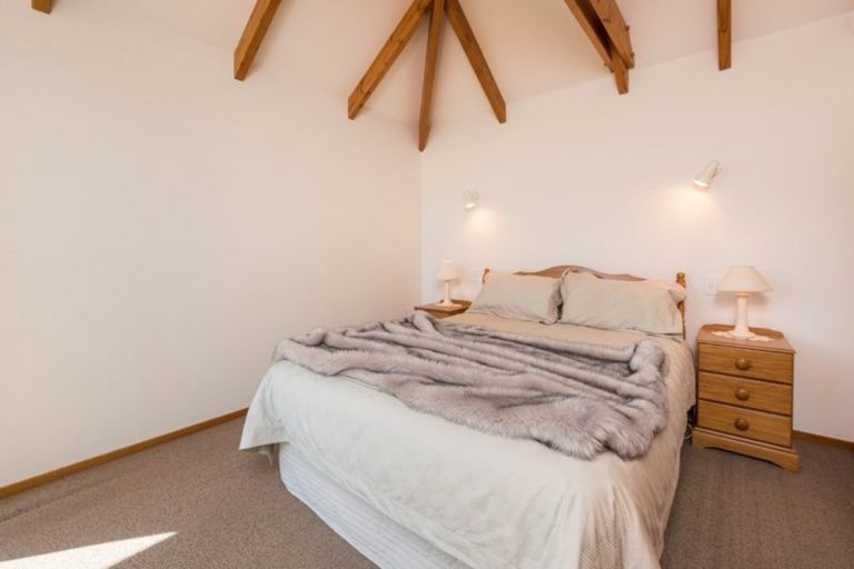 Photo of property in 18 Moana View Road, Waikawa, Picton, 7220