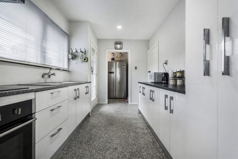 Photo of property in 37 Carters Road, Aranui, Christchurch, 8061