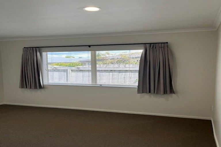 Photo of property in 73 Solomon Street, Brookfield, Tauranga, 3110