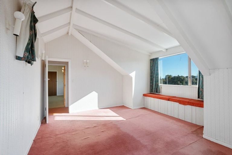 Photo of property in 12 Kahu Road, Otaihanga, Paraparaumu, 5036