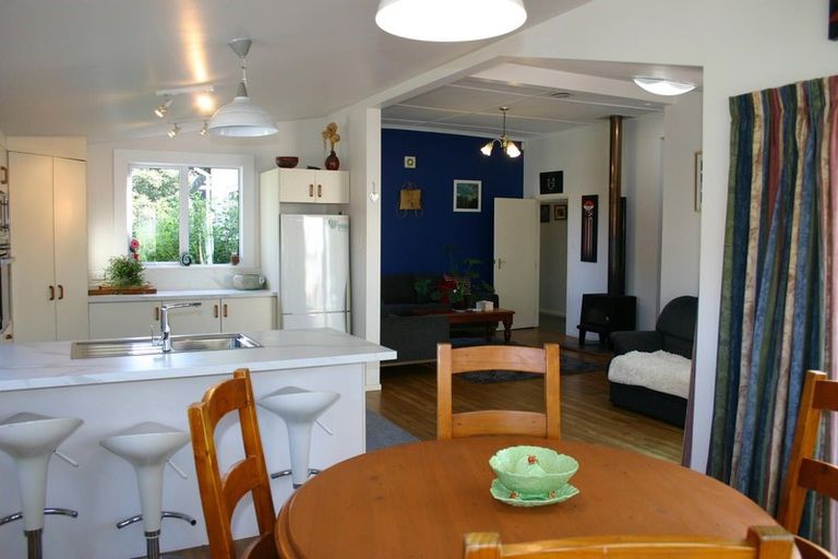 Photo of property in 40 Shaw Road, Glenpark, Palmerston, 9481