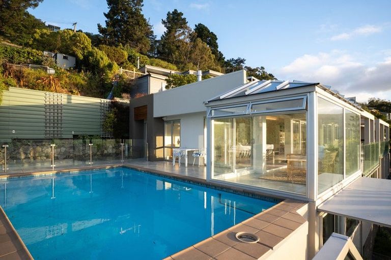 Photo of property in 18 Whitewash Head Road, Scarborough, Christchurch, 8081