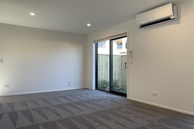 Photo of property in 2/35 Mohua Lane, Upper Riccarton, Christchurch, 8041