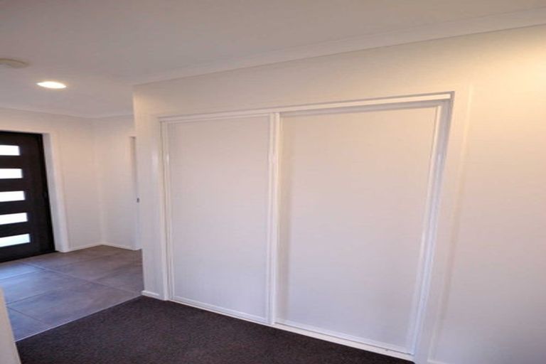 Photo of property in 27 Pakohe Street, Pegasus, 7612