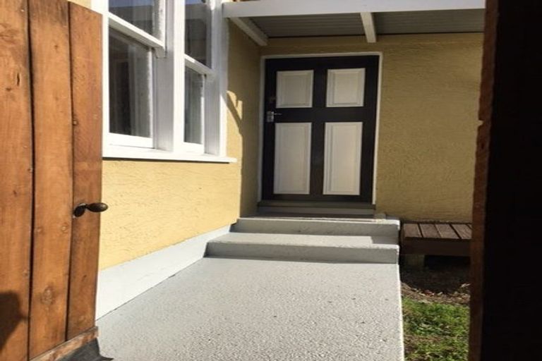 Photo of property in 16 Woodside Road, Oxford, 7430