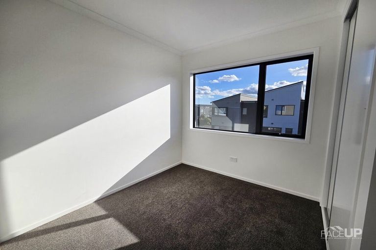 Photo of property in 3 Oranga Drive, Westgate, Auckland, 0614