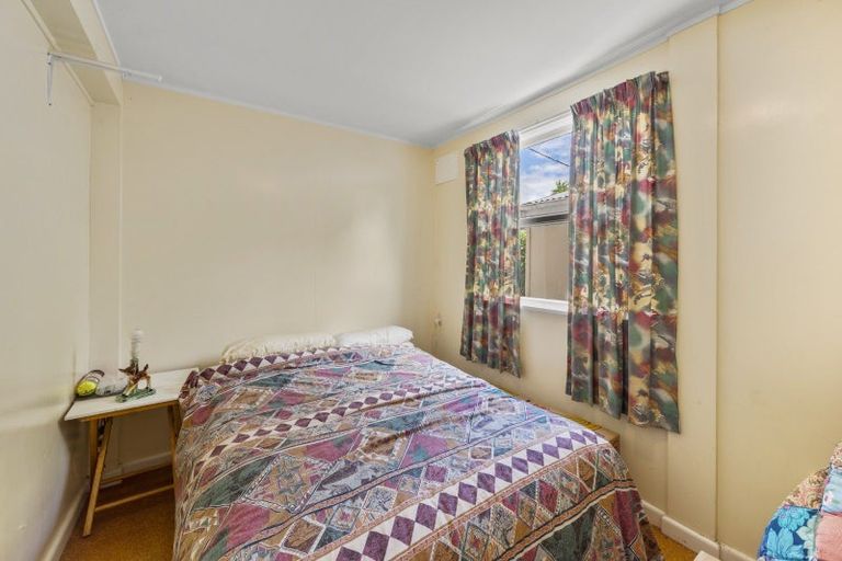 Photo of property in 42 Given Street, Havelock North, 4130