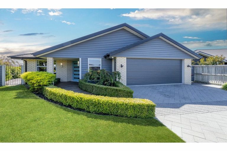 Photo of property in 10 Lilian Street, Kaiapoi, 7630