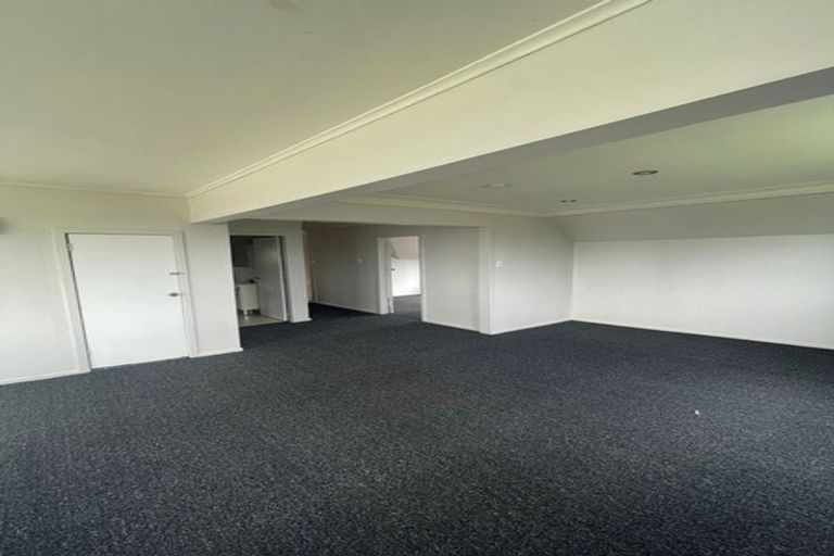 Photo of property in 136 Kimpton Road, Papatoetoe, Auckland, 2025