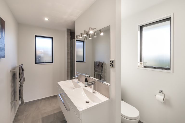 Photo of property in 41 Te Whenu Crescent, Marshland, Christchurch, 8083