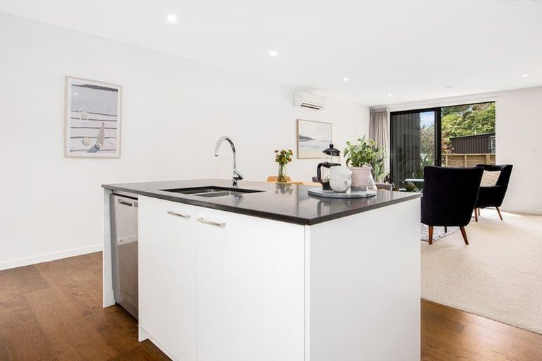 Photo of property in 31 Rua Kai Way, Brooklyn, Wellington, 6021