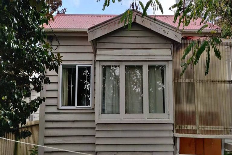 Photo of property in 36a Titirangi Road, New Lynn, Auckland, 0600