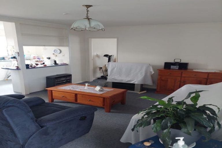 Photo of property in 121-123 Bell Road, Waiwhetu, Lower Hutt, 5010