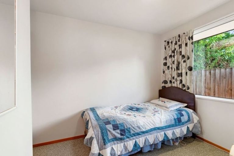 Photo of property in 1/184 Greers Road, Bryndwr, Christchurch, 8053