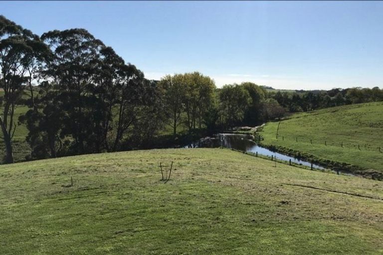 Photo of property in Redcliffs Road, Kerikeri, 0294