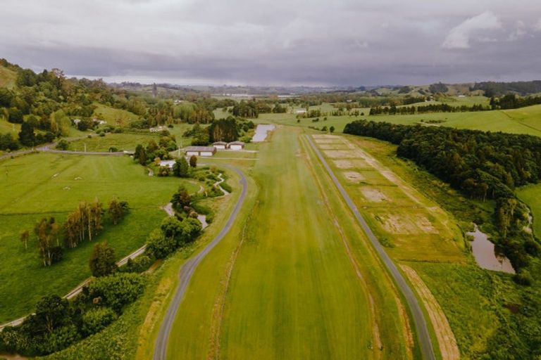 Photo of property in 14 Turaki Lane, Kaipara Flats, Warkworth, 0981