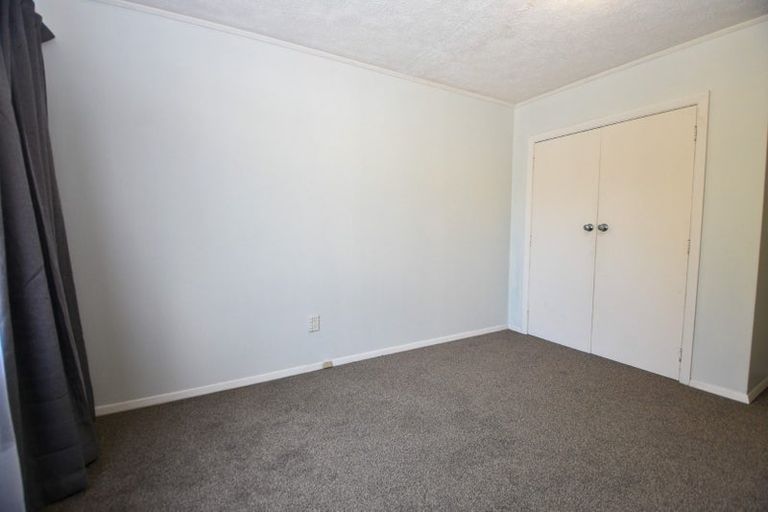 Photo of property in 3/7 Kent Street, Carterton, 5713