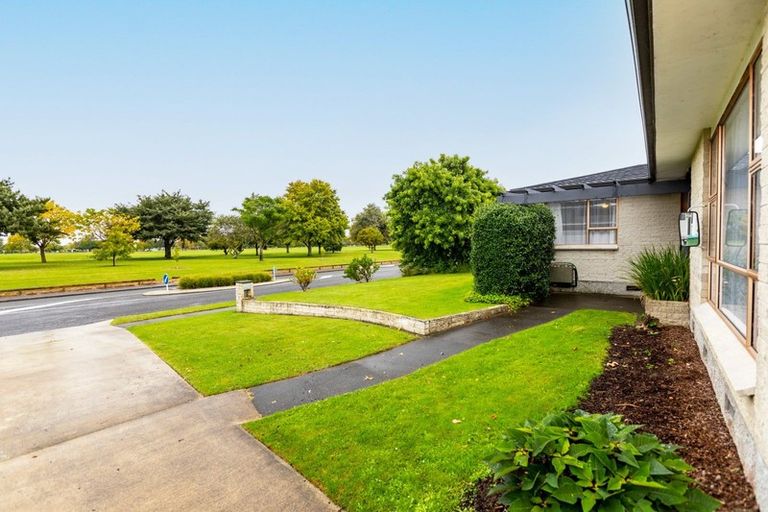 Photo of property in 90 Freyberg Avenue, Tamatea, Napier, 4112