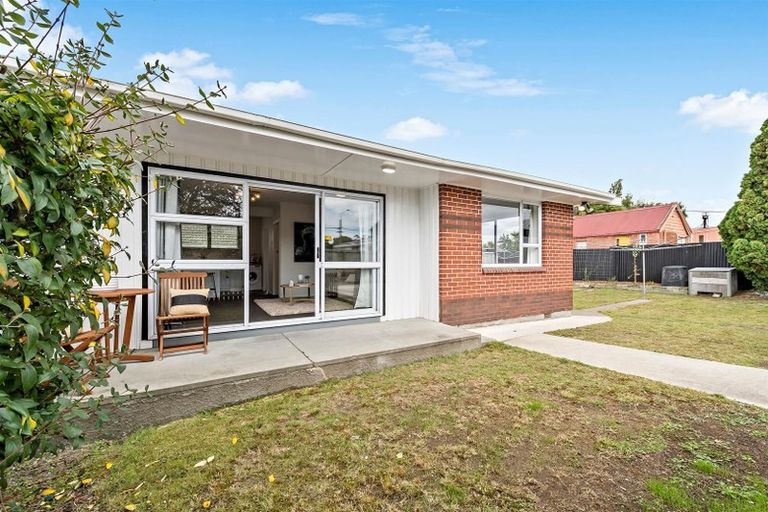 Photo of property in 132b Shortland Street, Aranui, Christchurch, 8061