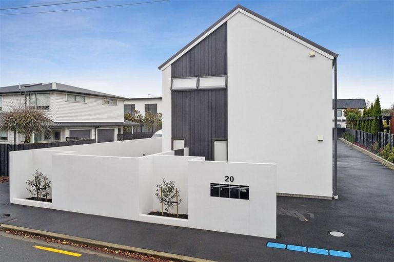 Photo of property in 20b Hewitts Road, Merivale, Christchurch, 8014