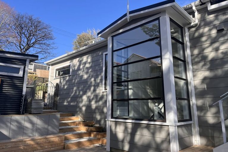 Photo of property in 25 Tyne Street, Roslyn, Dunedin, 9010
