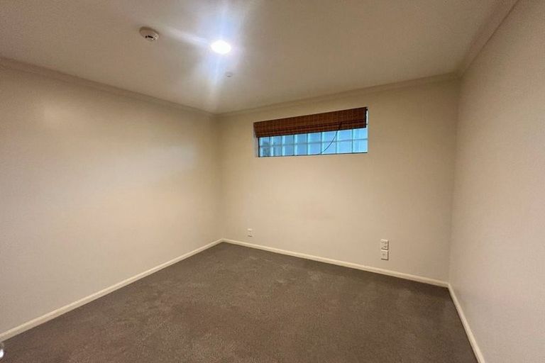 Photo of property in 281 Maunganui Road, Mount Maunganui, 3116