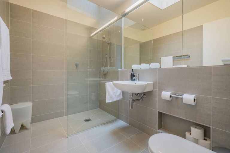 Photo of property in 28 Radar Road, Hot Water Beach, Whitianga, 3591