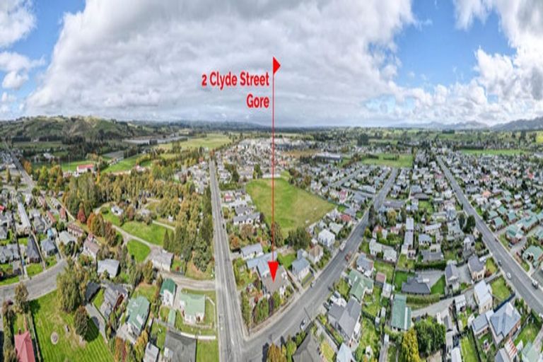 Photo of property in 2 Clyde Street, Gore, 9710