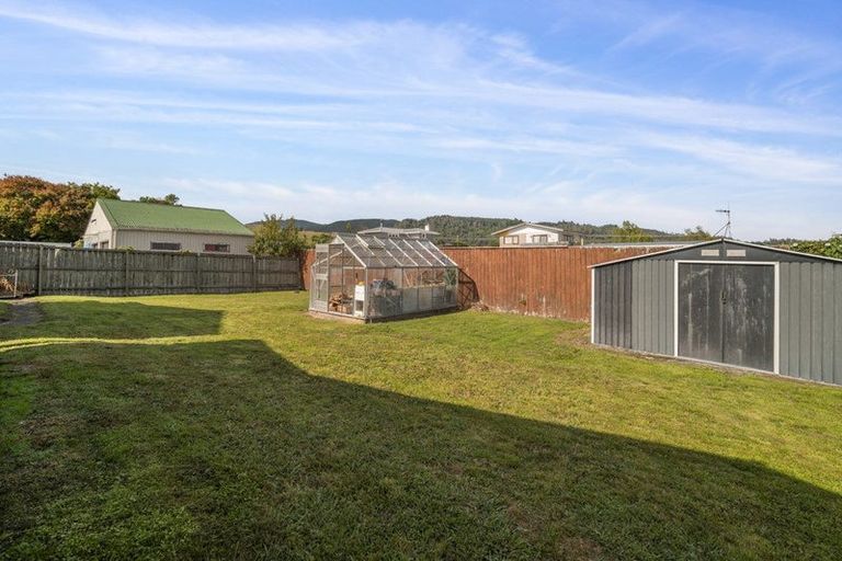 Photo of property in 17 Mckenzie Road, Owhata, Rotorua, 3010