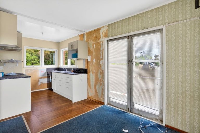 Photo of property in 5 Verran Road, Birkenhead, Auckland, 0626