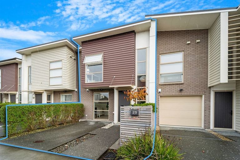 Photo of property in 25 Eyton Kay Road, Hobsonville, Auckland, 0616