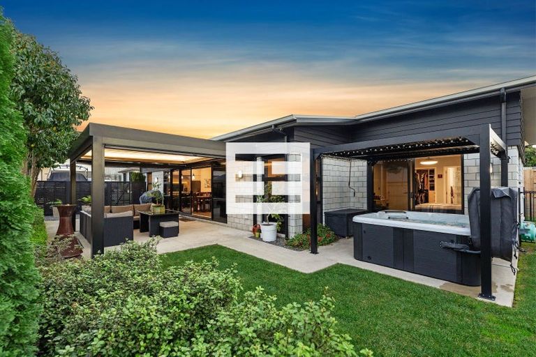 Photo of property in 6 Sharman Place, Pyes Pa, Tauranga, 3112