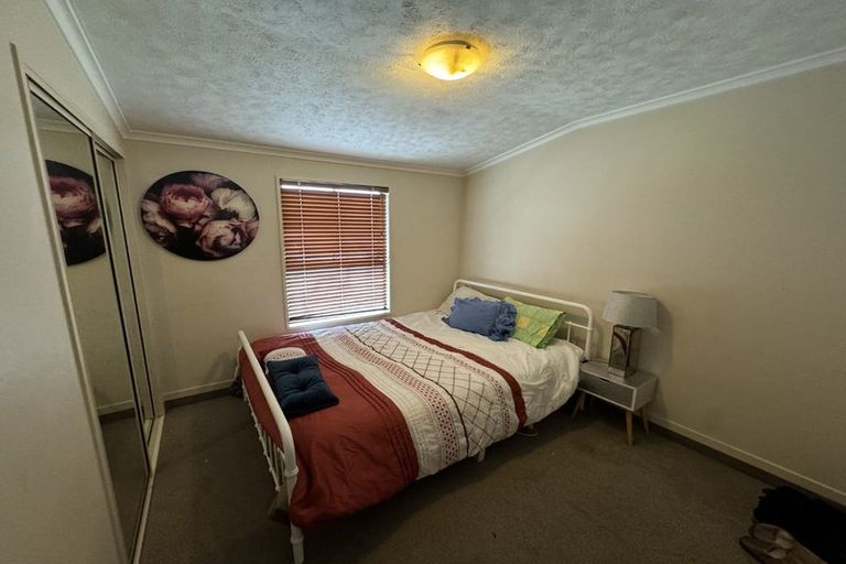 Photo of property in 21 Cowes Street, Avondale, Christchurch, 8061