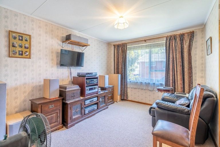 Photo of property in 48 Westmere Place, Manapouri, 9679