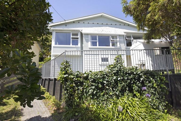 Photo of property in 78 Otaki Street, Miramar, Wellington, 6022