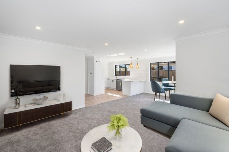 Photo of property in 16a Saint Annes Street, Levin, 5510