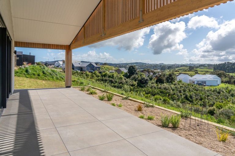 Photo of property in 11 Kapokapowai Street, Raglan, 3225