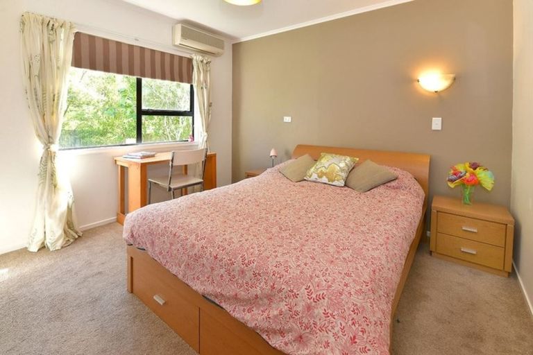 Photo of property in 1 Inca Place, Snells Beach, 0920